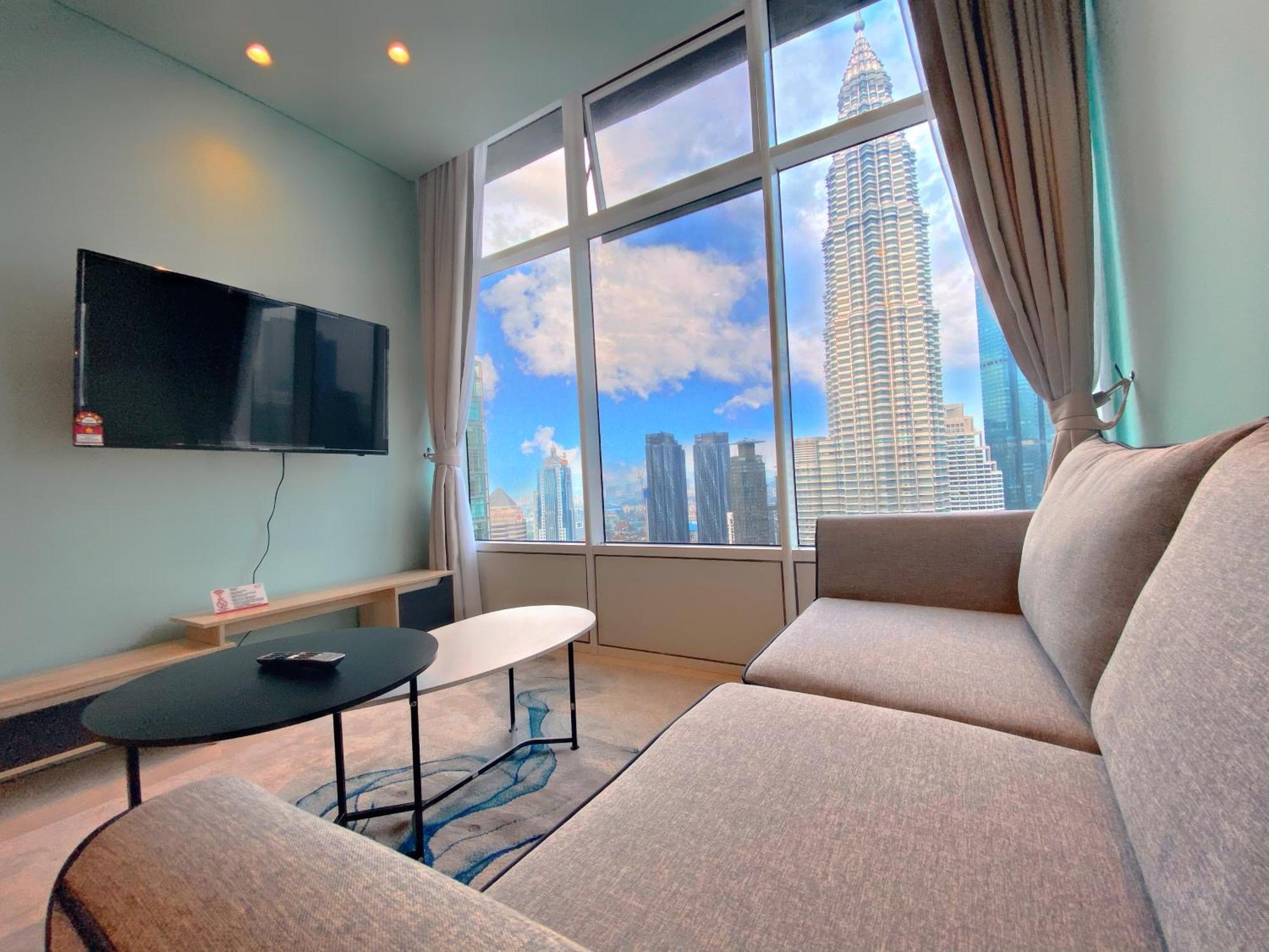 Apartment Sky Klcc By Arman